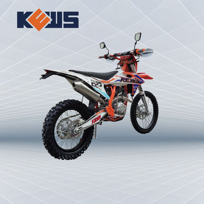 フル セットが付いている道のオートバイを離れた道のCB-F250 Kewsの土のバイクK20