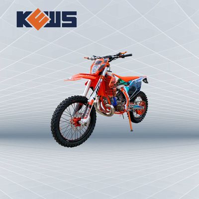 K16 KTM ２ストロークの土はモトクロスの土のバイク233CC MT250を自転車に乗る