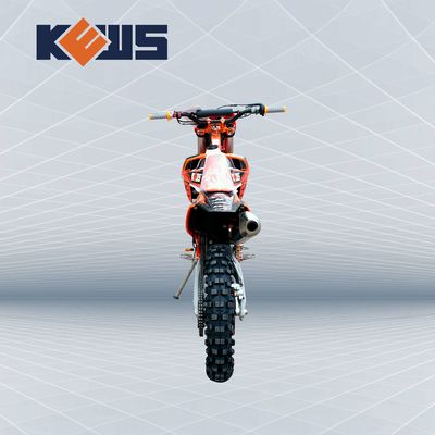 Cb250-Rの高性能の冷却される赤い電気土のバイクのオートバイ16kwの空気