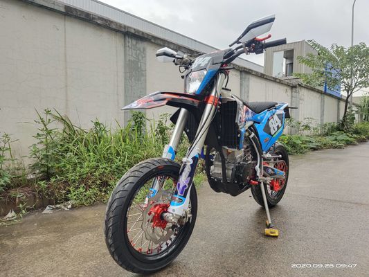 4ストローク水によって冷却されるエンジンNC450極度のMotardのオートバイのSupermotoのバイク