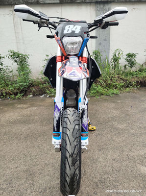 4ストローク水によって冷却されるエンジンNC450極度のMotardのオートバイのSupermotoのバイク