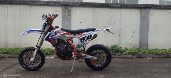 Kews水によって冷却されるエンジンの極度のMotardのオートバイNC300S 300CC 4ストローク